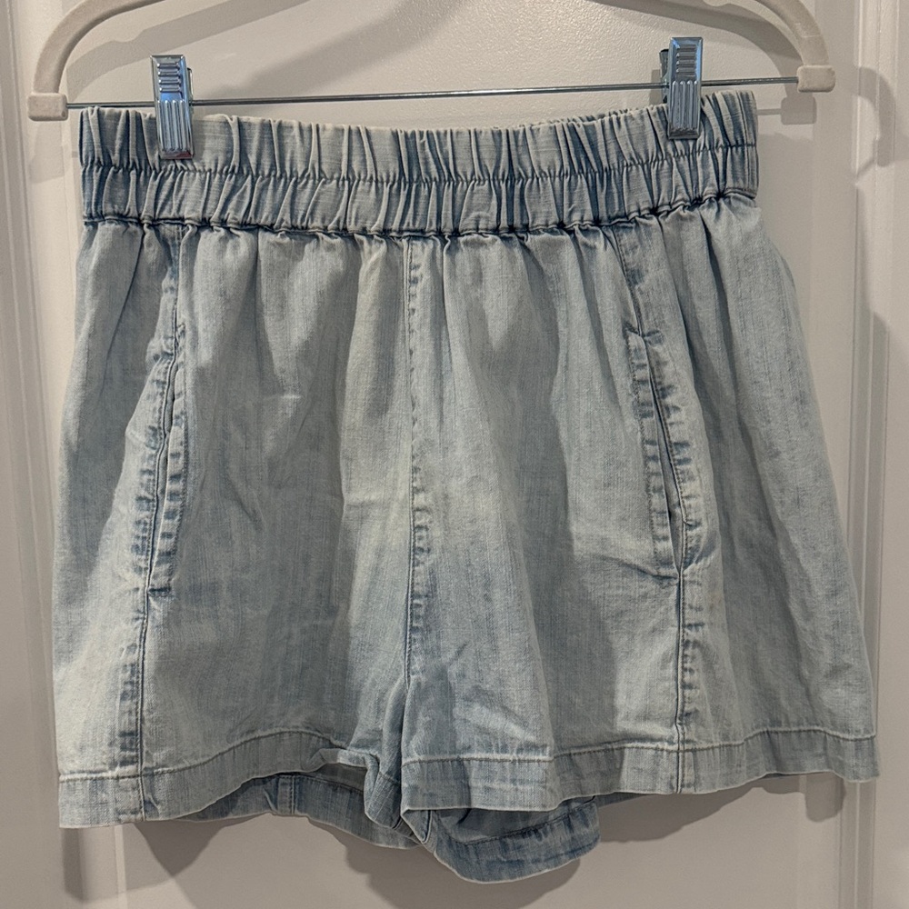 Free People Light Wash Denim Paperbag Waist Shorts